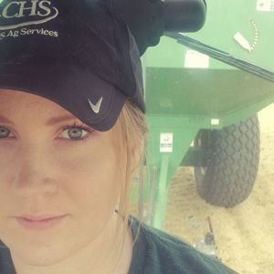 Meet your Posher, Natosha